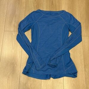 🇨🇦 🍋 Lululemon long sleeve 🍋